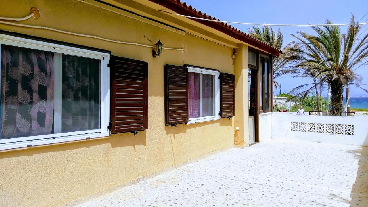 Summerhouse Peggy: Close To Athens Airport By The Sea Artemida  Bagian luar foto