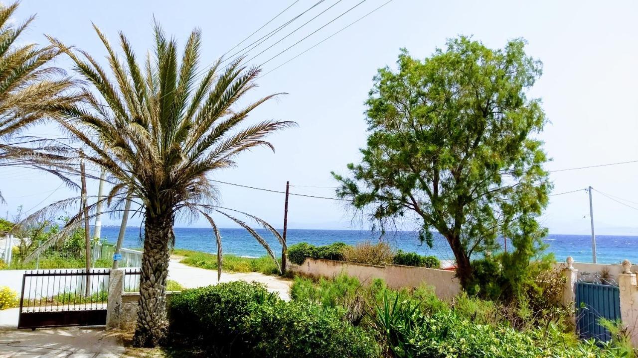 Summerhouse Peggy: Close To Athens Airport By The Sea Artemida  Bagian luar foto