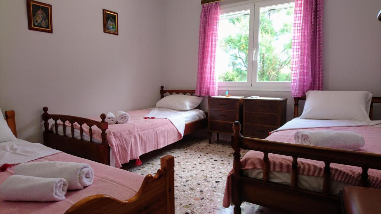 Summerhouse Peggy: Close To Athens Airport By The Sea Artemida  Bagian luar foto